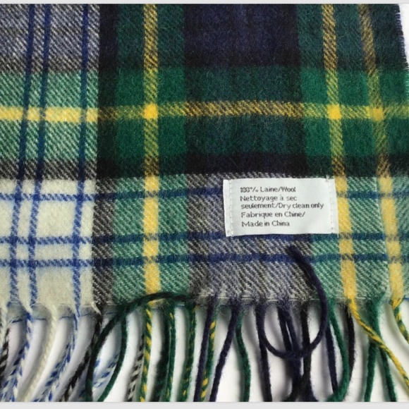 Nice unbranded green plaids   100% wool long  scarf - Picture 1 of 4